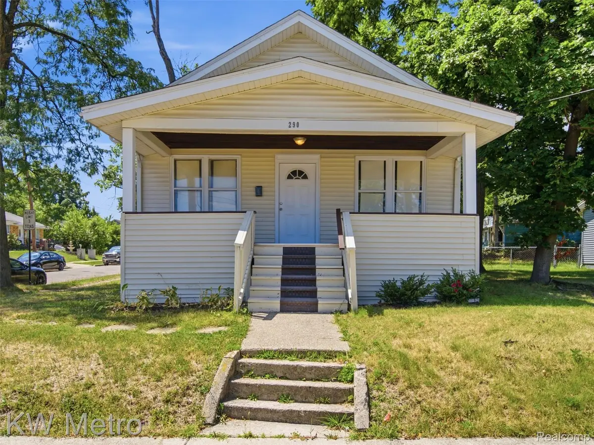 290 S Paddock ST, Pontiac, MI 48342 - #1