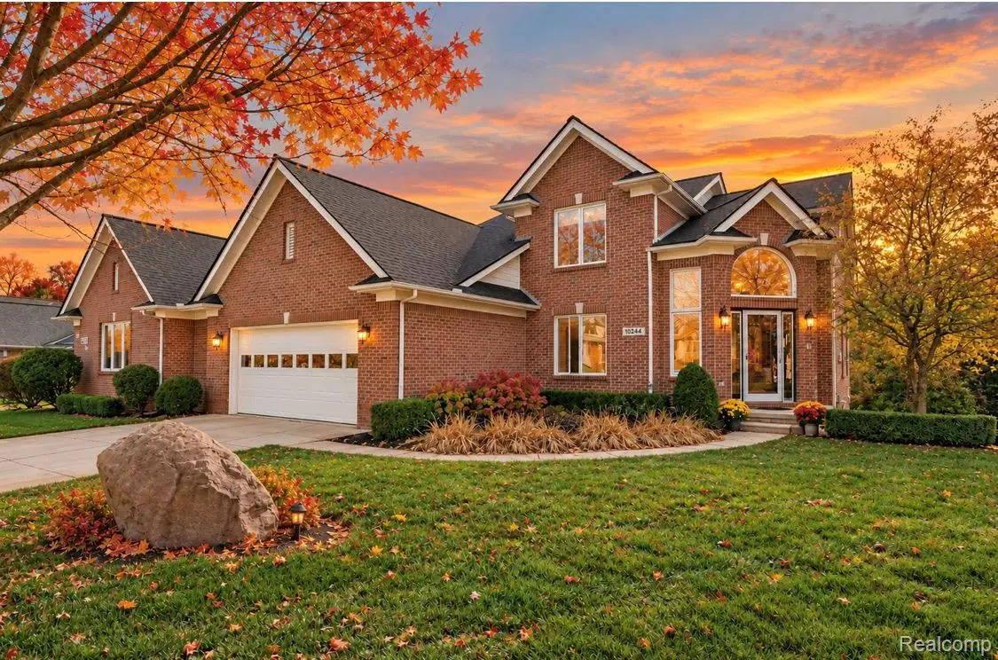 10244 Cornerstone DR, Washington, MI 48095 - #1