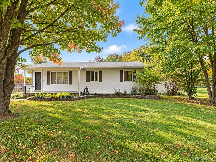 14394 Belsay RD, Millington, MI 48746 - #3