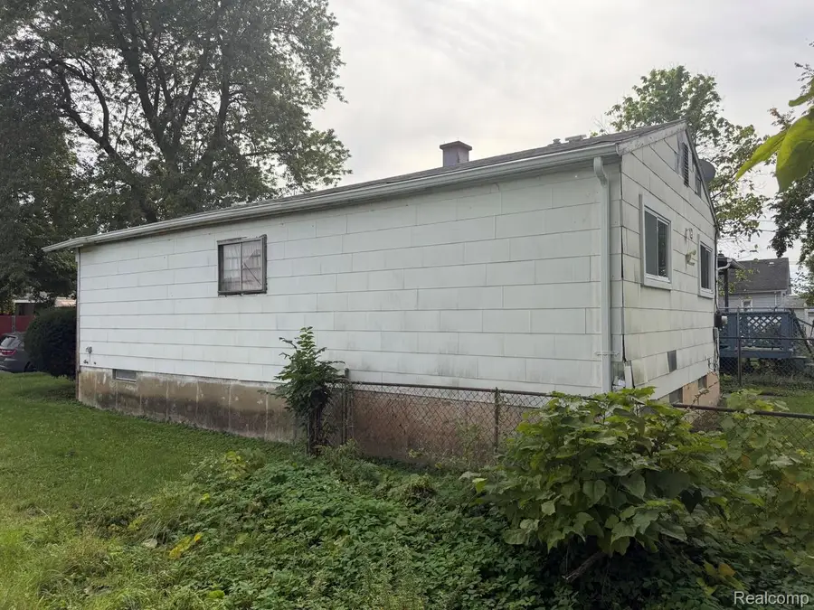 18101 Sunset ST, Detroit, MI 48234 - #3