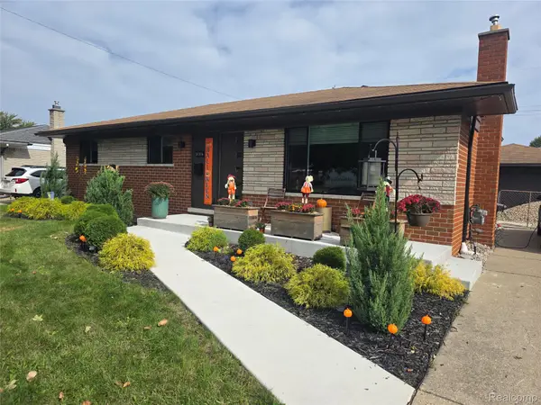 31314 Morgan DR, Warren, MI 48088