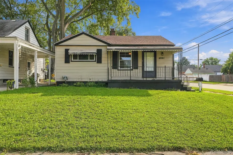 4061 Winifred ST, Wayne, MI 48184 - #2