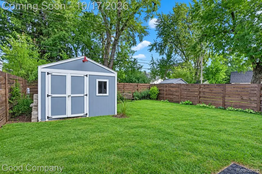 3806 Tyler AVE, Berkley, MI 48072 - #3