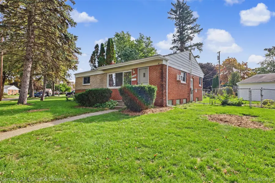 31740 Norrid CIR, Warren, MI 48092 - #2
