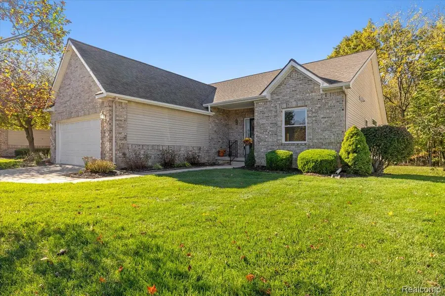 2315 Sapphire LN, Meridian, MI 48823 - #2