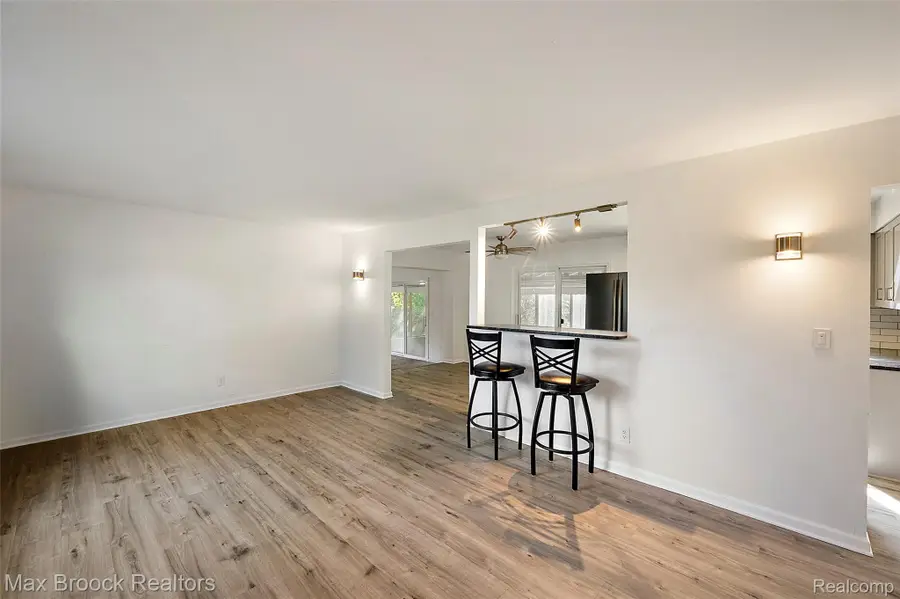 3008 Crumb RD, Commerce, MI 48390 - #2