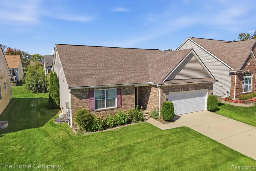 7318 Meridian DR, Ypsilanti, MI 48197 - #3