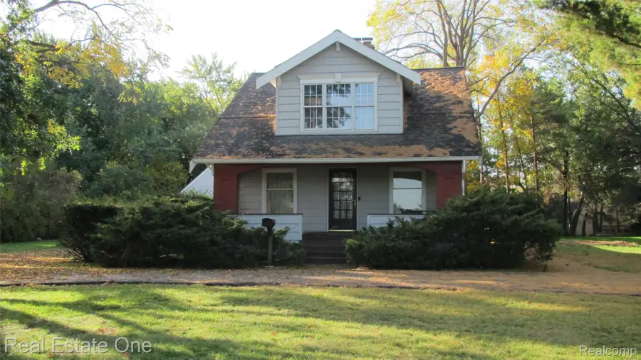 4935 Green RD, West Bloomfield, MI 48323 - #2