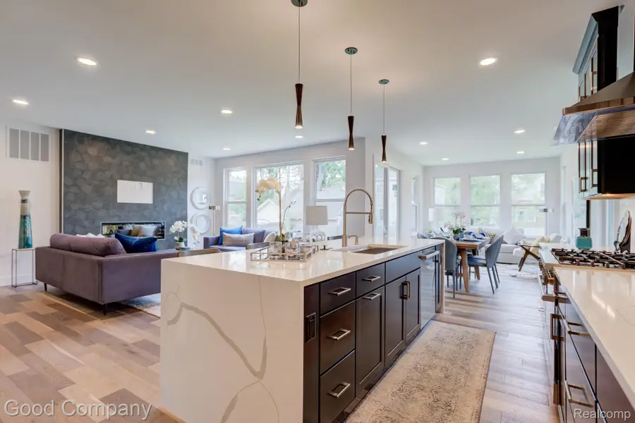 812 Irving AVE, Royal Oak, MI 48067 - #2