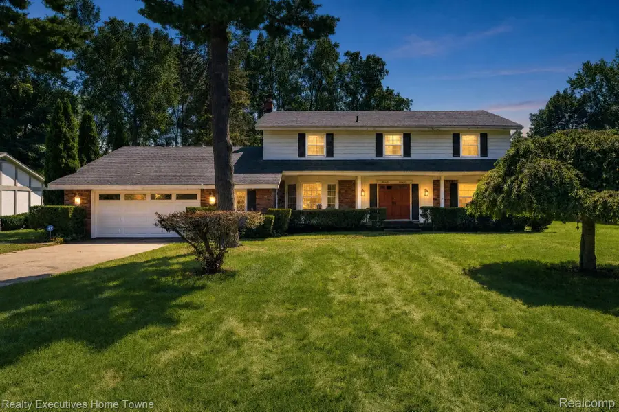 2525 Waldheim DR, Port Huron, MI 48060 - #3