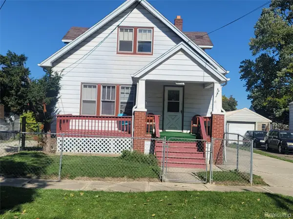 1024 Ossington AVE, Flint, MI 48507