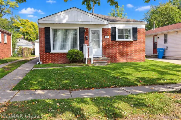 535 E Kalama AVE, MadisonHeights, MI 48071