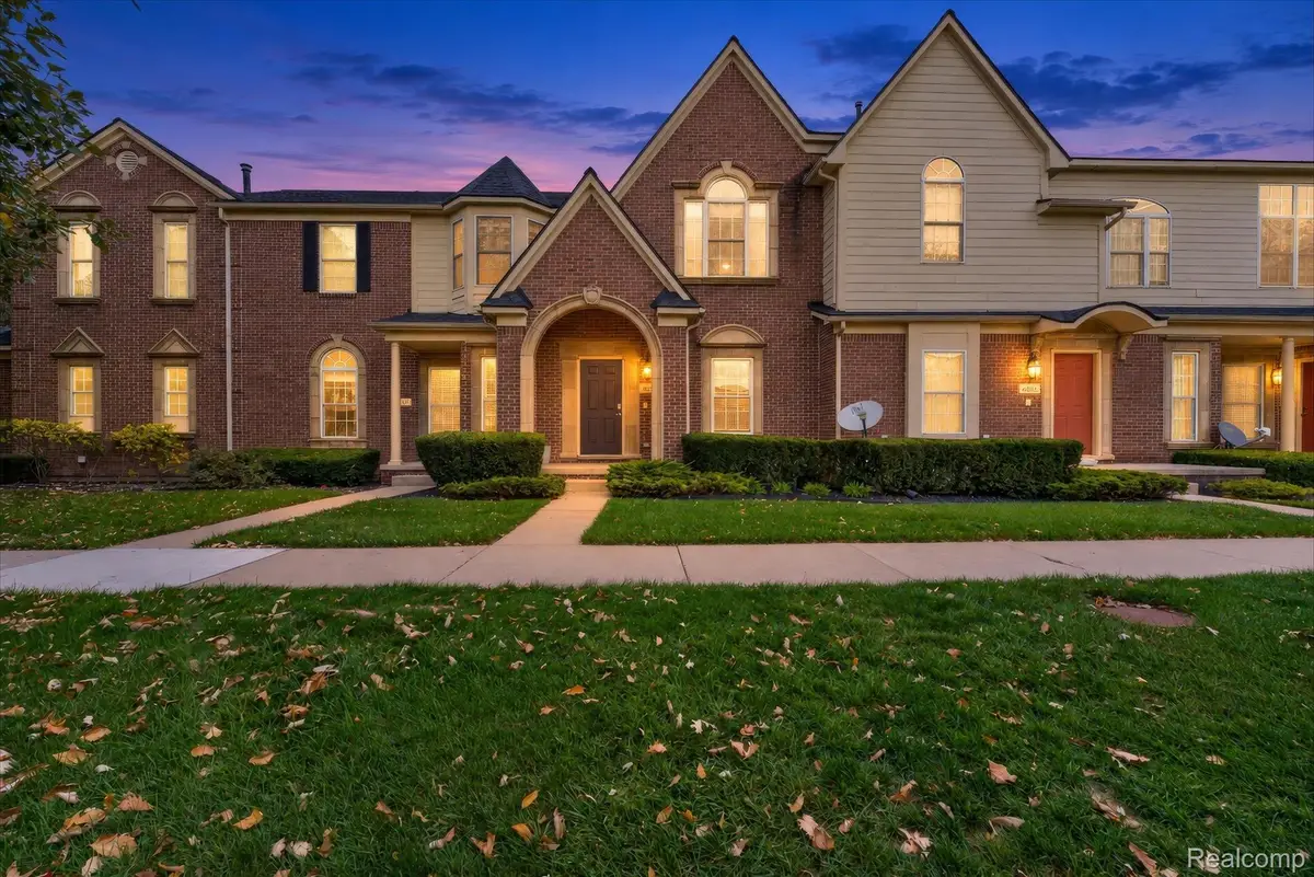 45637 Graystone LN, Canton, MI 48187 - #1