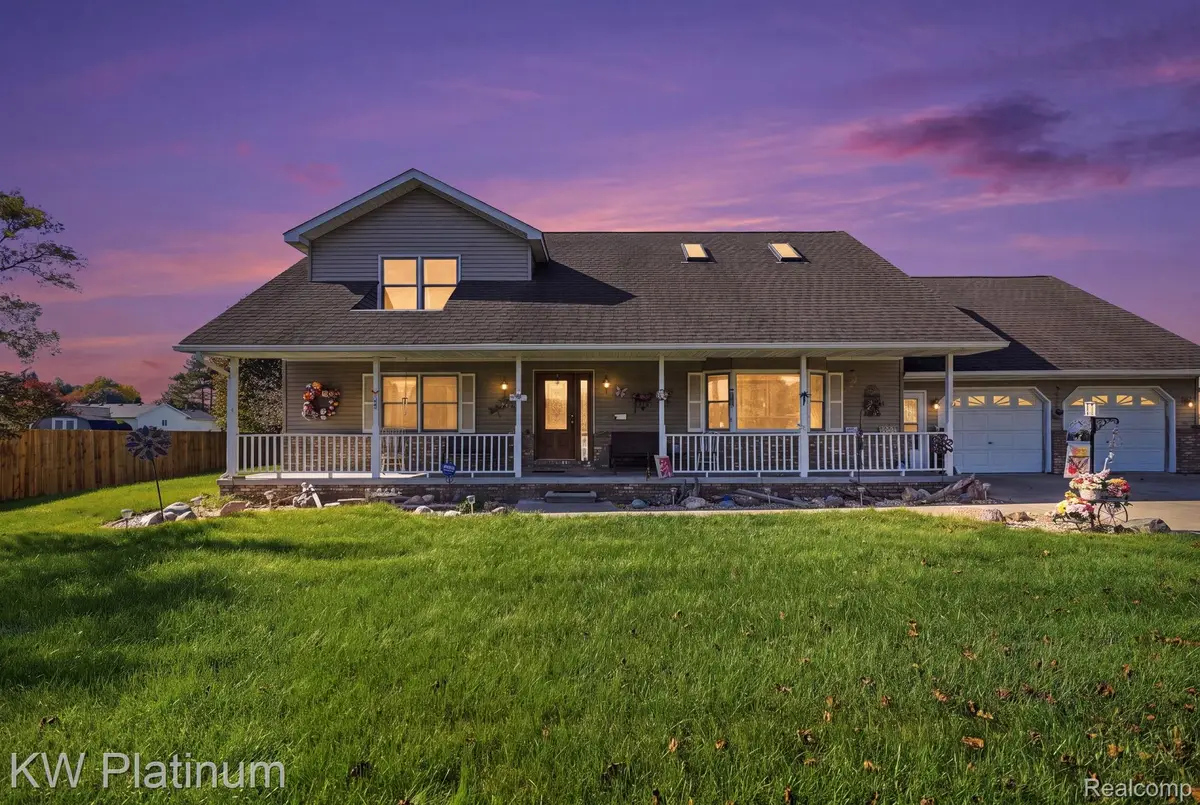 3219 Stonybrook LN, Port Huron, MI 48060 - #1