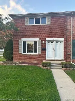 27580 Marcia Ave  # 165F, Warren, MI 48093