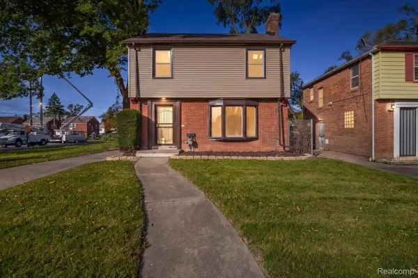 13511 Longacre ST, Detroit, MI 48227