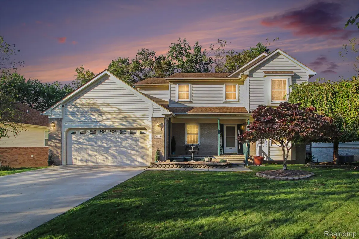 30128 Apple Grove WAY, Flat Rock, MI 48134 - #1