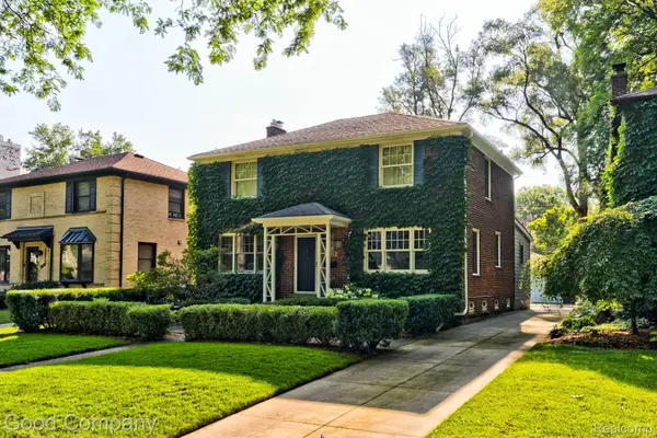 25844 Salem RD, HuntingtonWoods, MI 48070