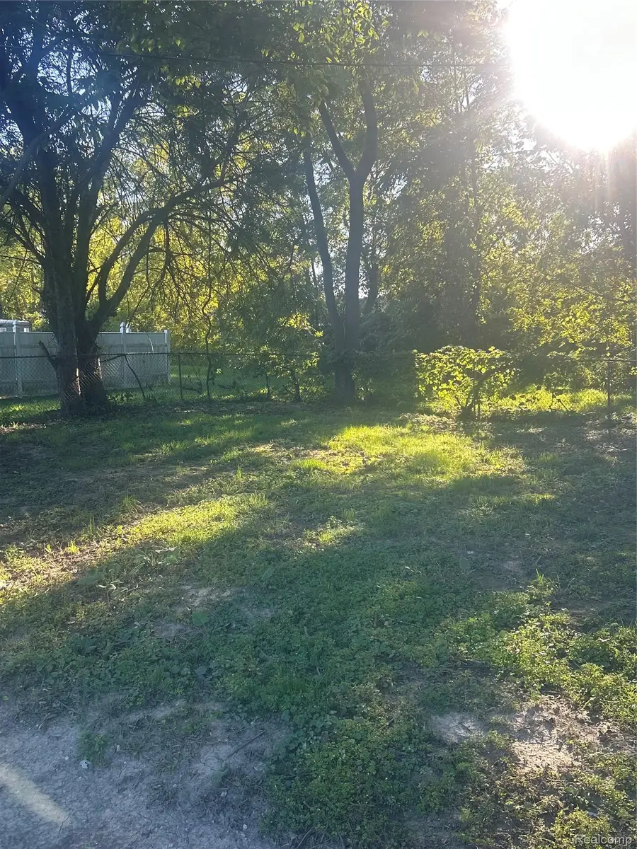 3232 John Daly ST, Inkster, MI 48141 - #2