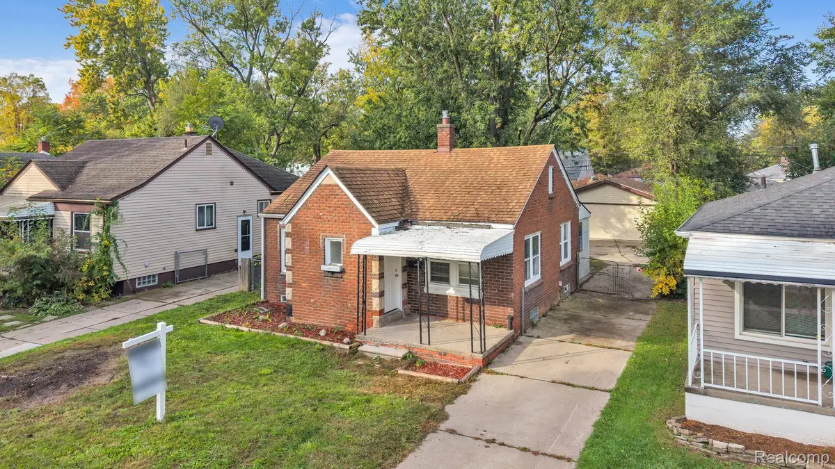 19357 Centralia, Redford, MI 48240 - #1