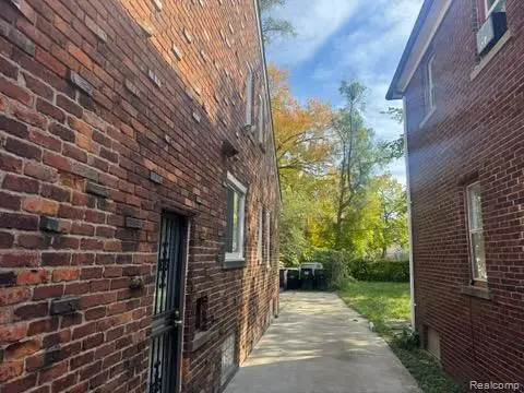 15096 Snowden ST, Detroit, MI 48227 - #3
