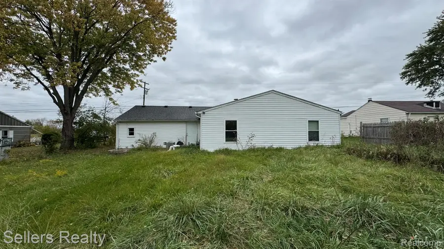 5042 Scott RD, Thetford, MI 48458 - #3