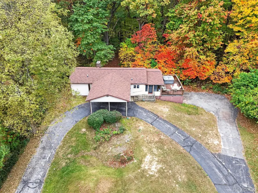 9447 McKinley RD, Montrose, MI 48457 - #2