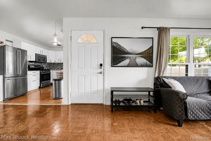 22704 Cortes ST, Novi, MI 48375 - #3