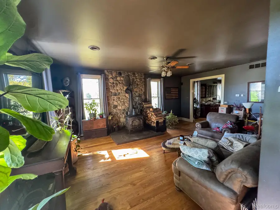 3815 Cramton RD, Metamora, MI 48455 - #3