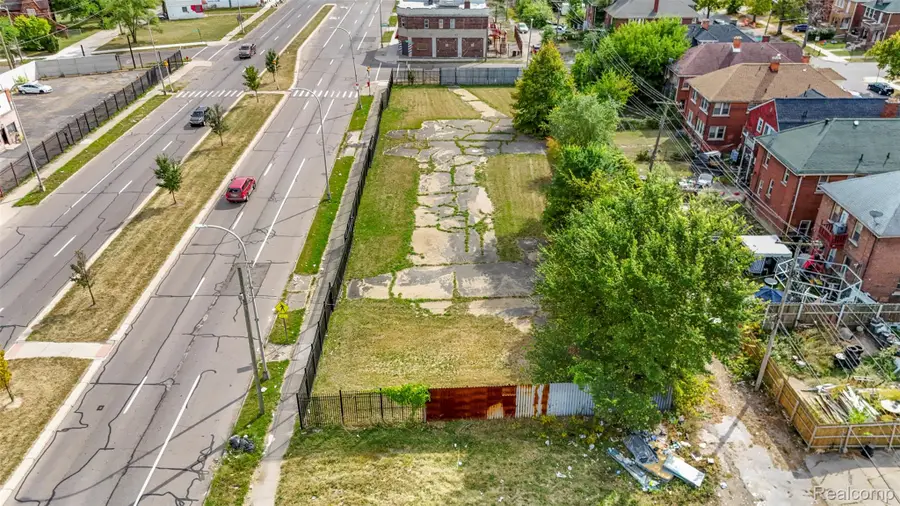 13145 Livernois AVE, Detroit, MI 48238 - #2