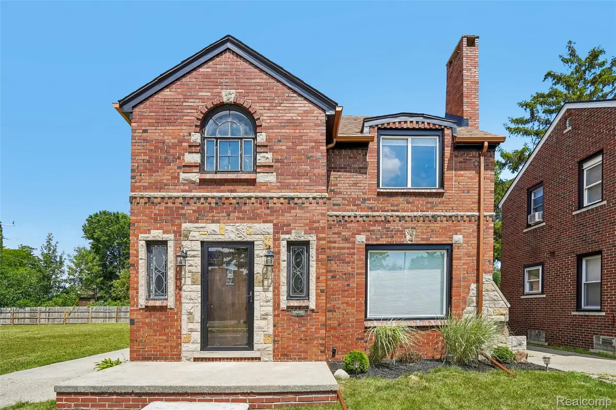 6174 BISHOP ST, Detroit, MI 48224 - #1
