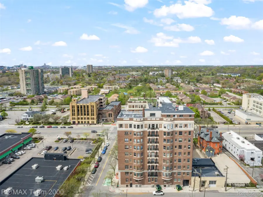 2900 E Jefferson AVE  # 61-C8, Detroit, MI 48207 - #3