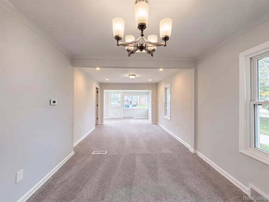 2224 Markese AVE, Lincoln Park, MI 48146 - #3