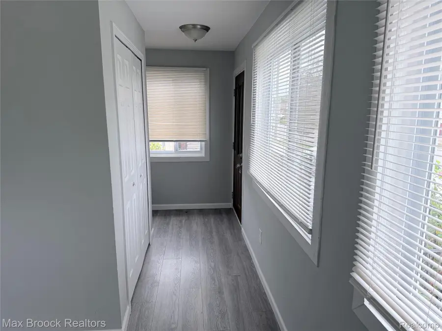 2741 Burdette ST, Ferndale, MI 48220 - #3