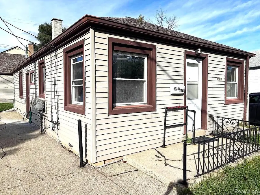 8023 Hupp AVE, Warren, MI 48089 - #2