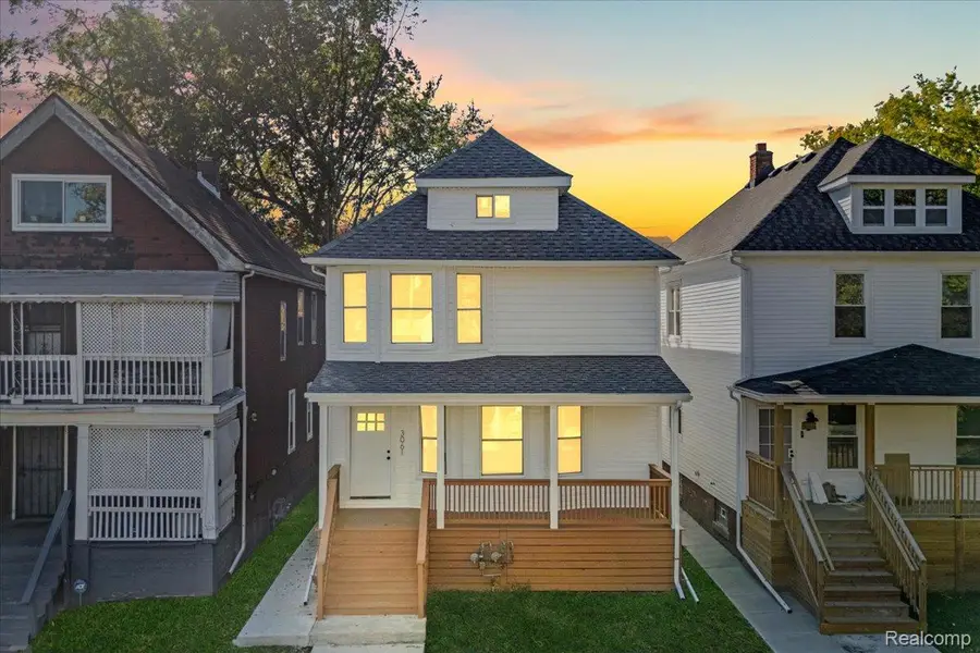 3061 Parker ST, Detroit, MI 48214 - #2