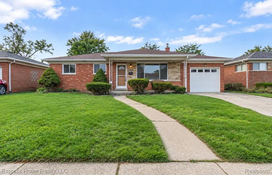 8634 Dale, Center Line, MI 48015 - #1