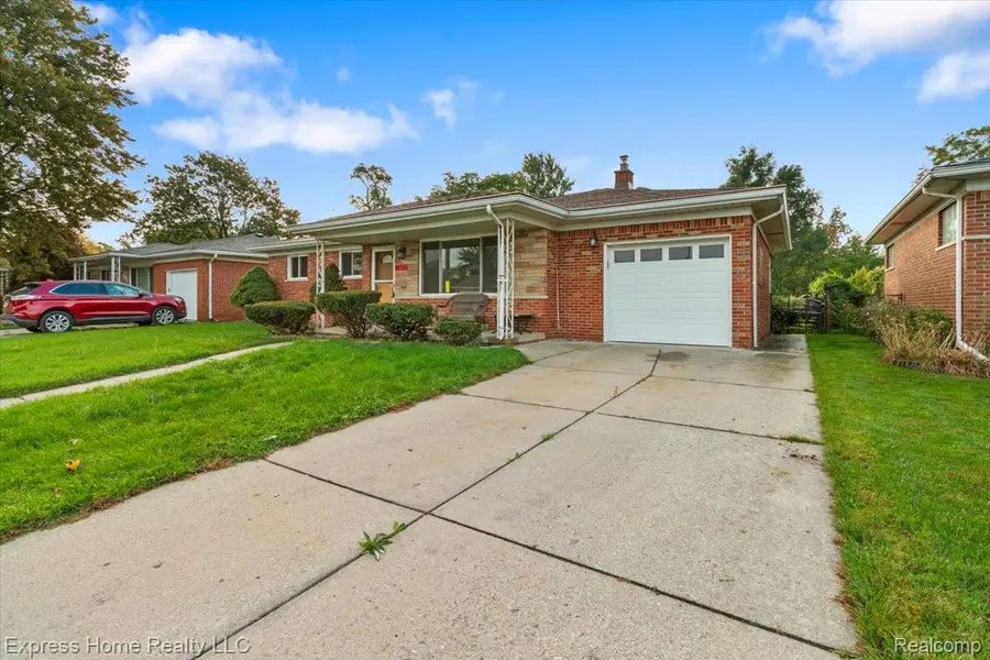 8634 Dale, Center Line, MI 48015 - #2