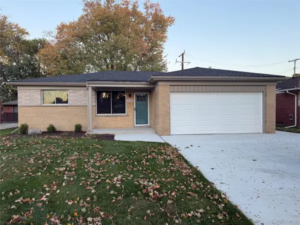 32142 Stricker DR, Warren, MI 48088