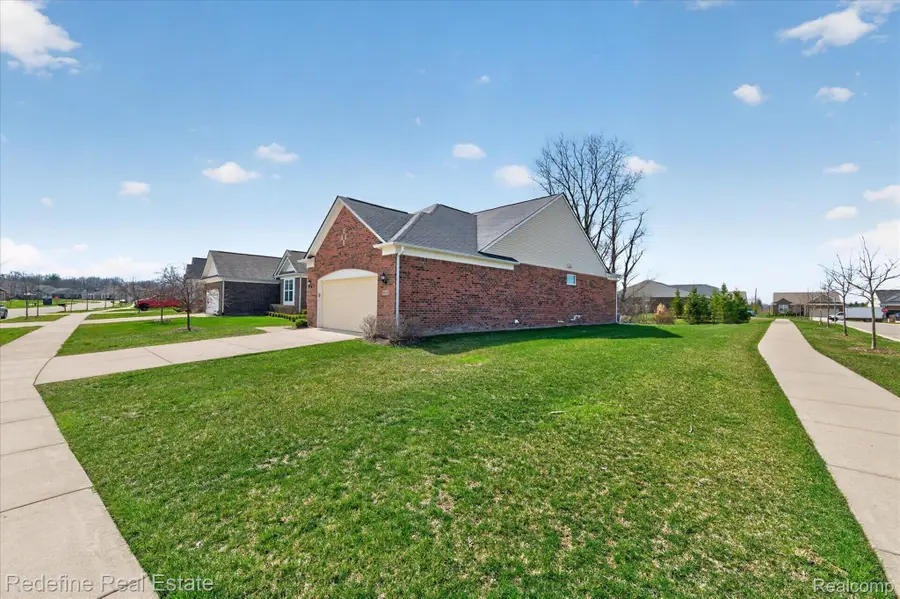 4554 Cranston RD, Canton, MI 48188 - #2