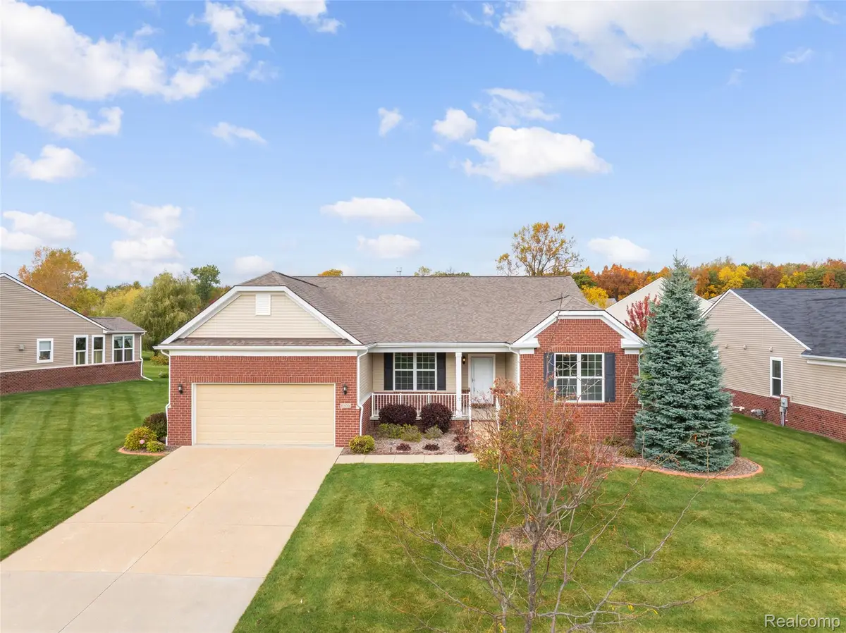 6309 Crystal Downs DR, Grand Blanc, MI 48439 - #1