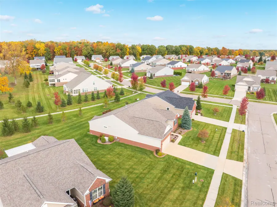 6309 Crystal Downs DR, Grand Blanc, MI 48439 - #3