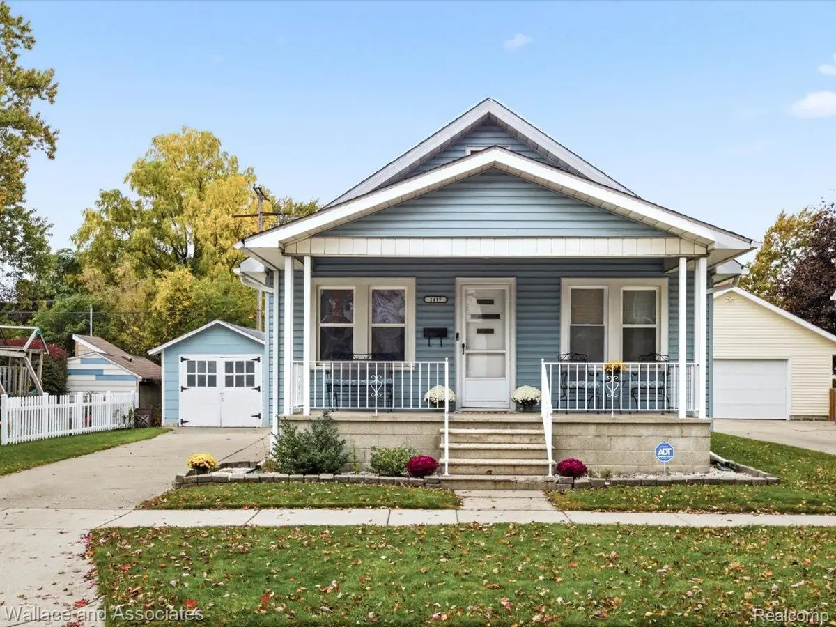 1417 18th ST, Port Huron, MI 48060 - #1
