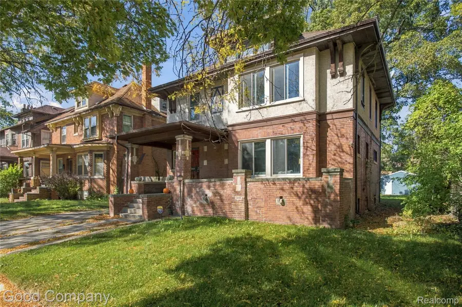 35 Massachusetts ST, Highland Park, MI 48203 - #2