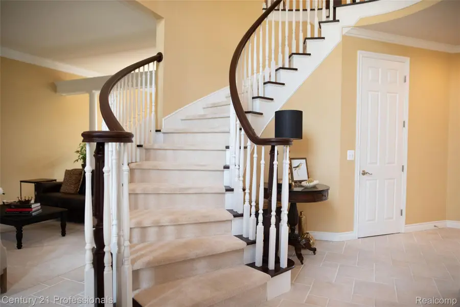 916 Majestic, Rochester Hills, MI 48306 - #3
