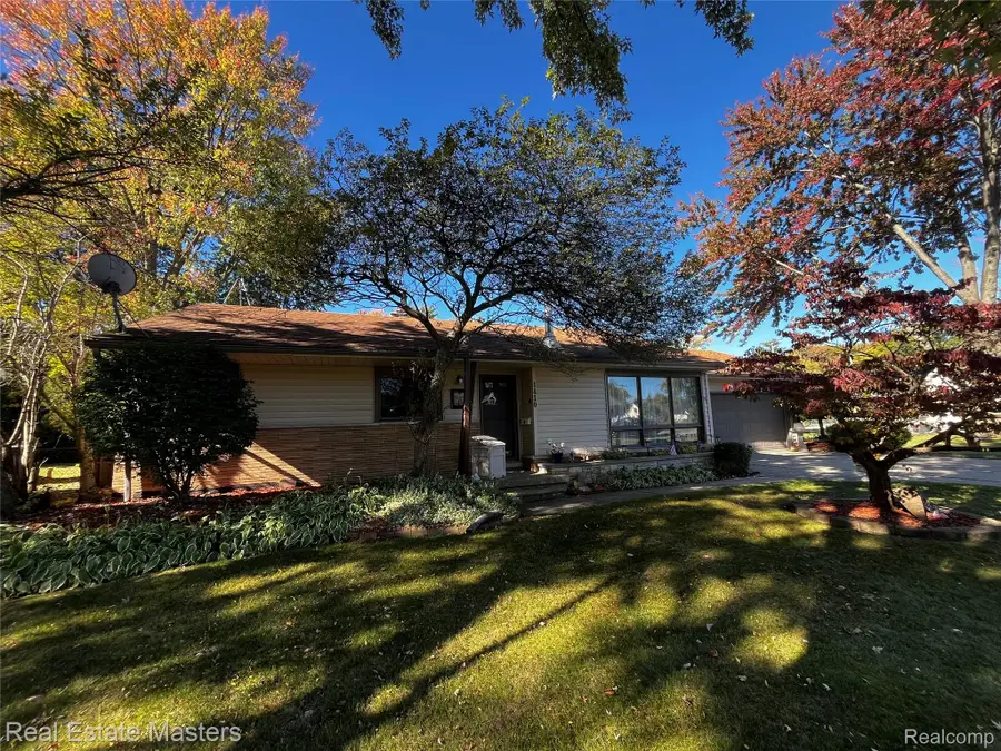 1410 Colorado, Marysville, MI 48040 - #2