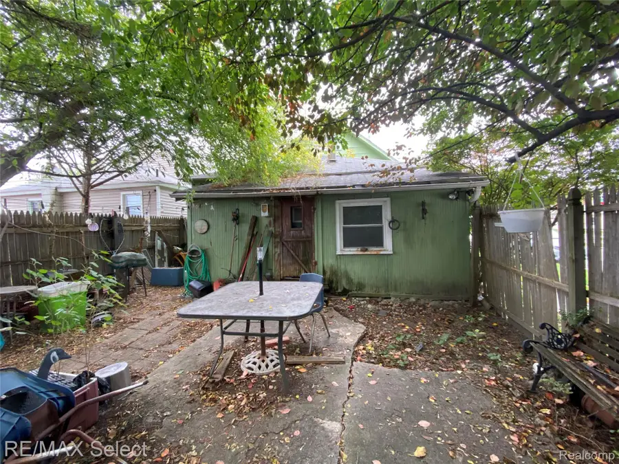 1119 Sedgwick ST, Port Huron, MI 48060 - #3