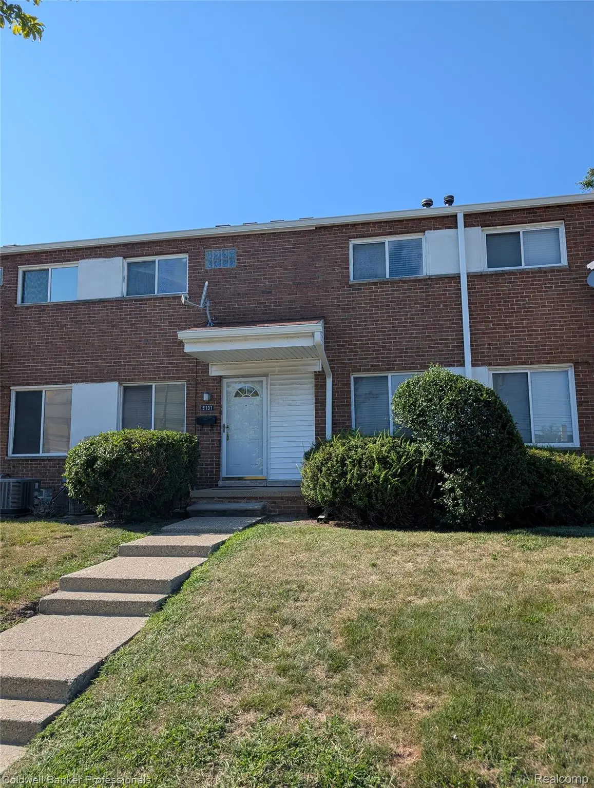 3131 E Larned ST, Detroit, MI 48207 - #1