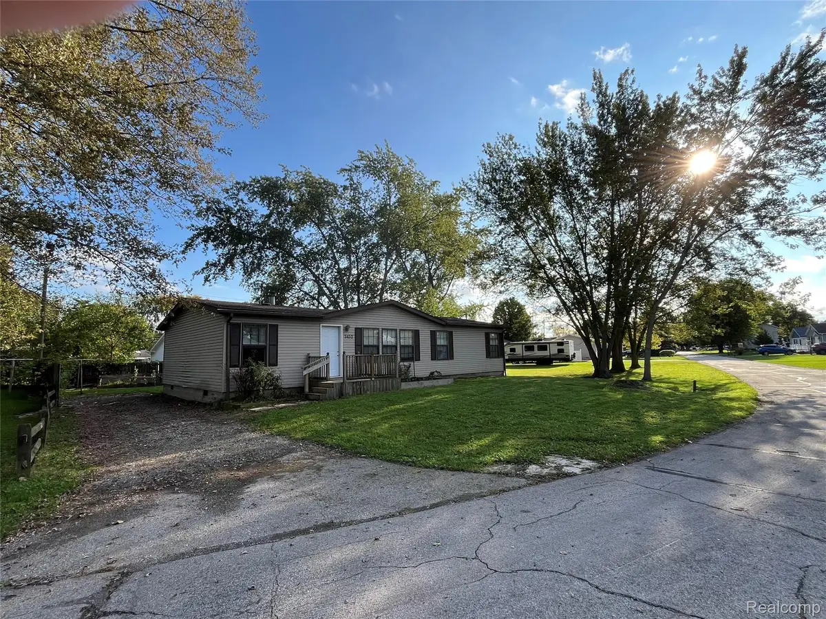 3452 Linwood AVE, Monroe, MI 48162 - #1