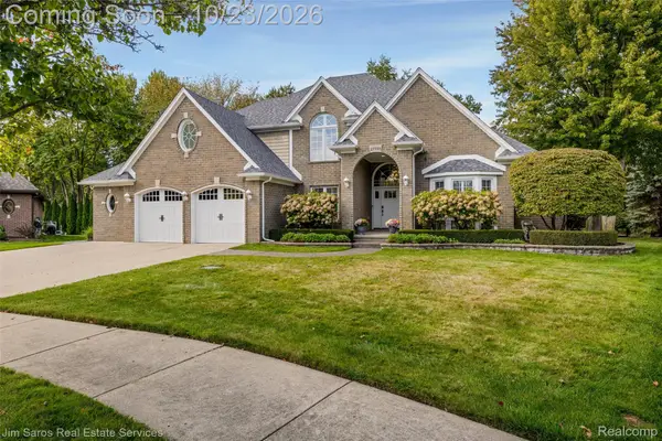 27701 Stephany CT, HarrisonTownship, MI 48045